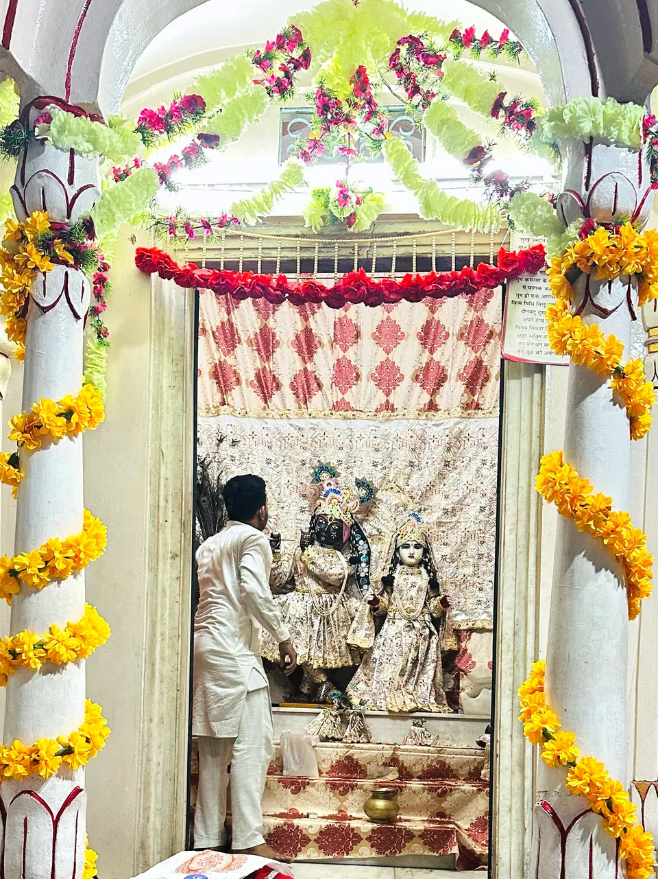 Pandit Sanyam Sharma preparing for aarti at the mandir in Amritsar.